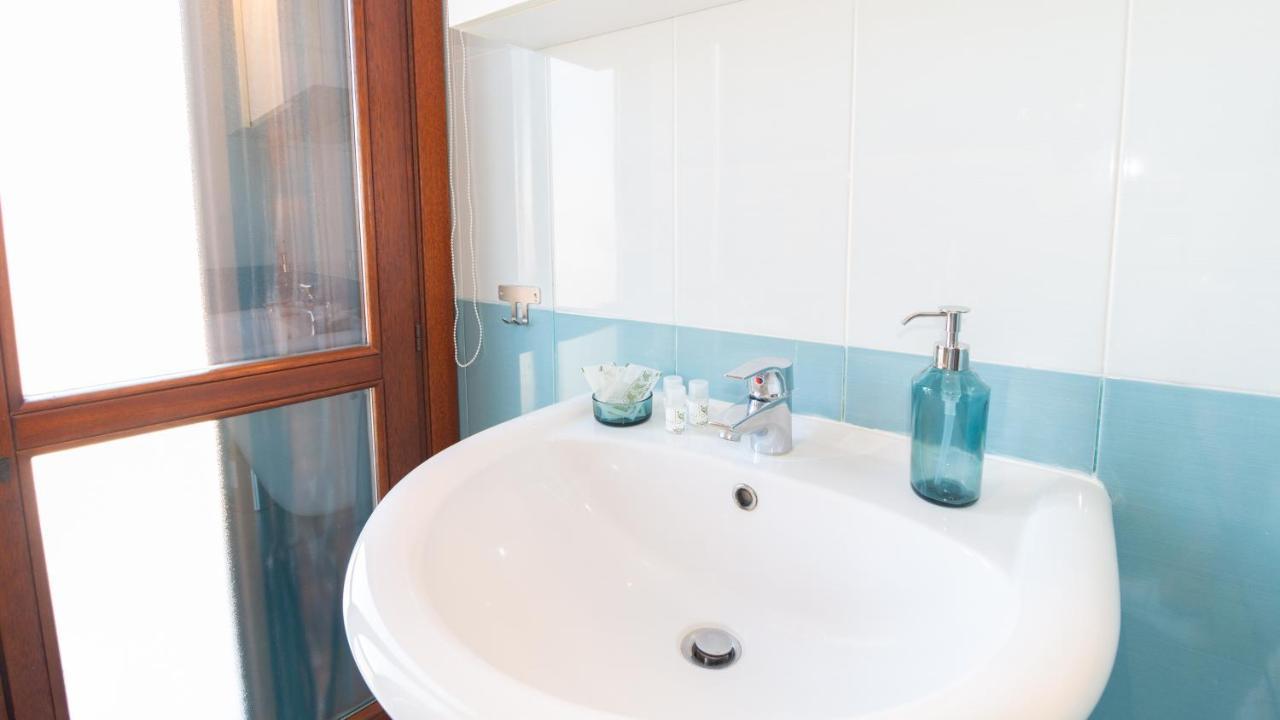 Sardinianworld - Xenia Boutique Tirso Apartment Ористано Екстериор снимка